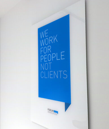 Nous travaillons pour des personnes et non pour des clients