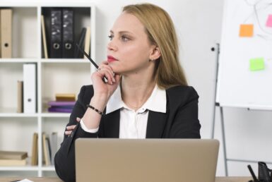 Tip tegen vermoeide ogen op het werk